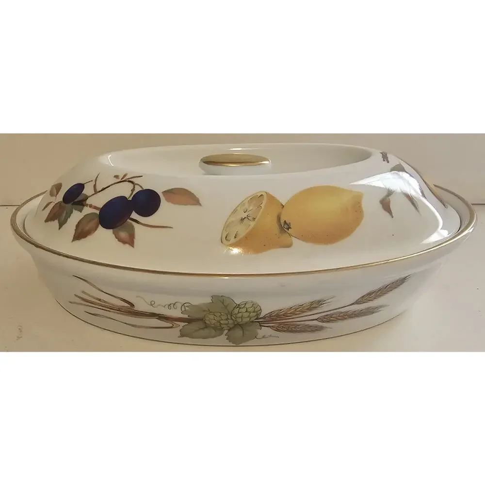 Royal Worcester 1961 Evesham Gold England 10 inch Oval Casserole w/Lid.
